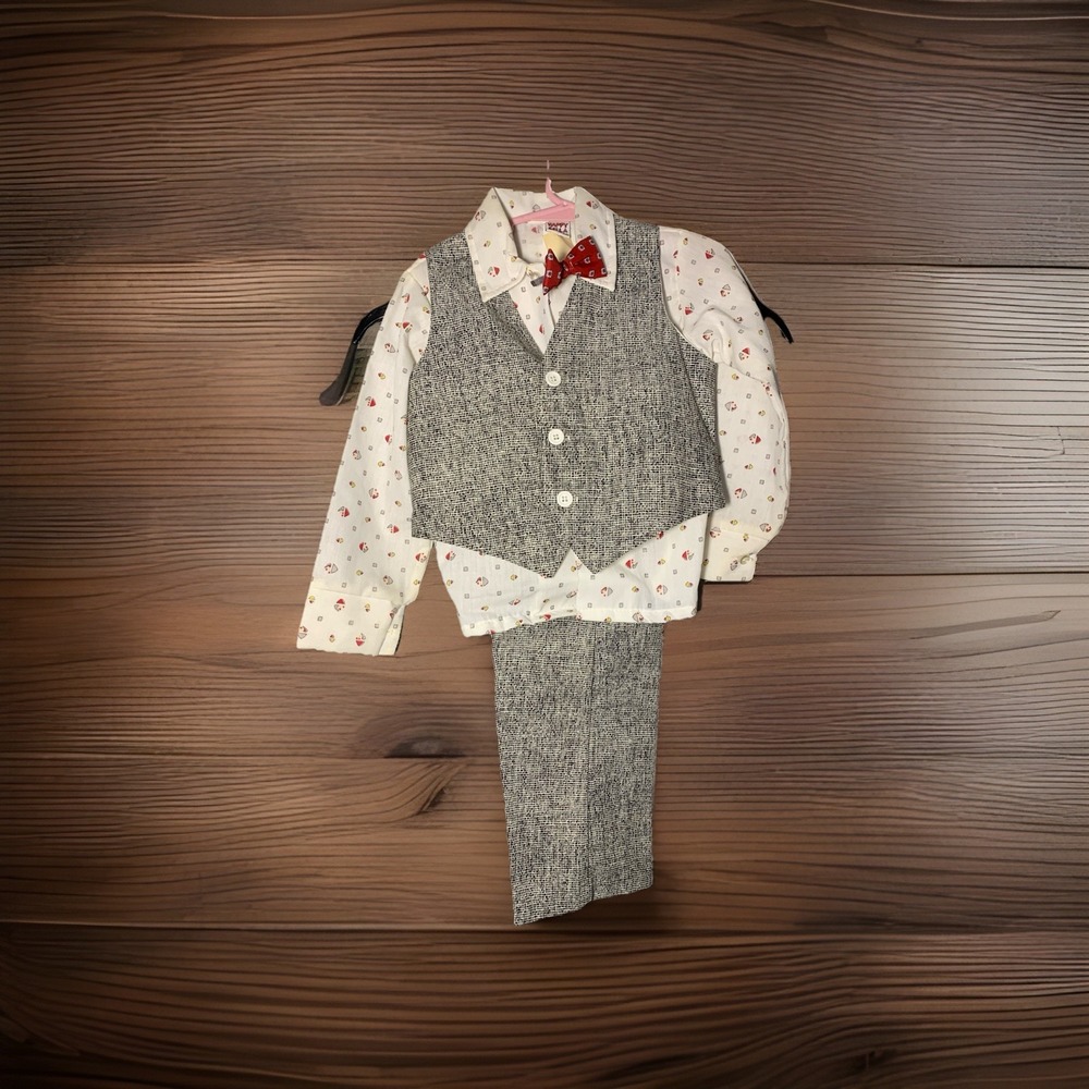 Vintage Happy Fella 3 Pc Set Suit Vest Pants Shirt Plus Clip On Bow Tie Size 4